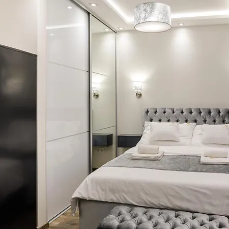 Rebany 2 Free Parking Апартаменты *