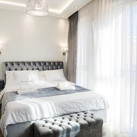 Rebany 2 Free Parking, Location *