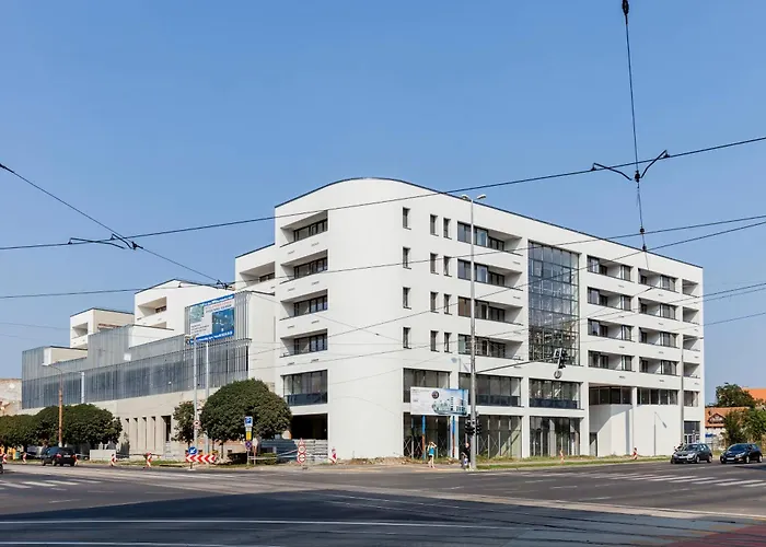 Rebany 2 Free Parking, Location Appartement