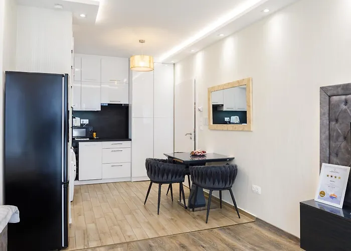Rebany 2 Free Parking, Location Appartement